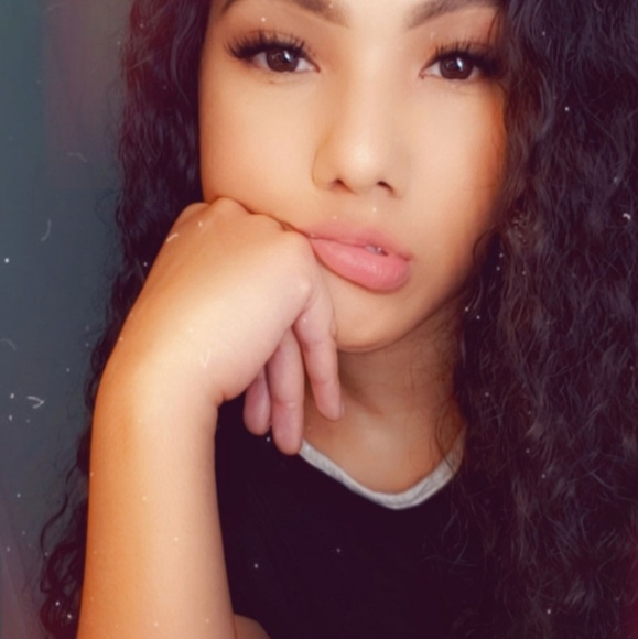 Meet your Posher, Jordyn - Picture 1 of 1